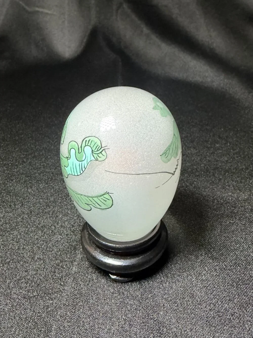Vtg Chinese Hand-Painted Reverse Inside Glass Egg Geisha Lady Wooden Stand EUC